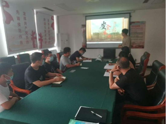 1659342256676985.jpg 1659342200183.jpg